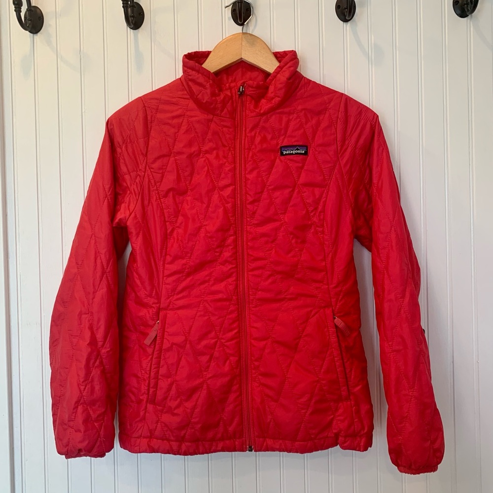 Patagonia youth nano puff jacket size L/12.
